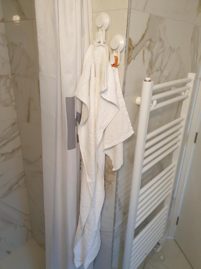 Studio Apartman -Barbara- Rijeka Ngoại thất bức ảnh